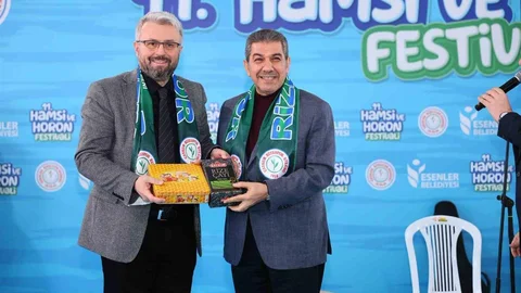 Esenler'de Hamsi Festivali Coşkusu
