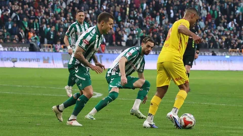 Konyaspor ve Göztepe Golsüz Beraberlik Yakaladı