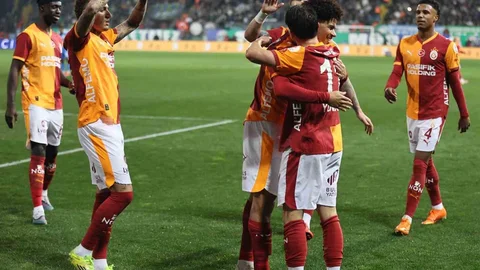 Galatasaray Yenilmezlik Serisini Uzattı