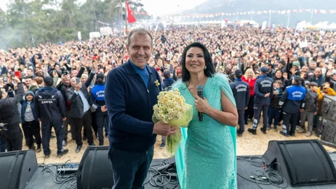 Bu Şenlik Mis Kokuyor: Tarsus'ta 4. Nergis Şenliği Renk ve Müzikle Dolu, Kadın Emeği Öne Çıktı!