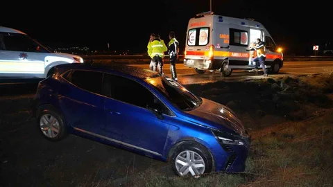 Kırıkkale'de Kontrolden Çıkan Araç Devrildi