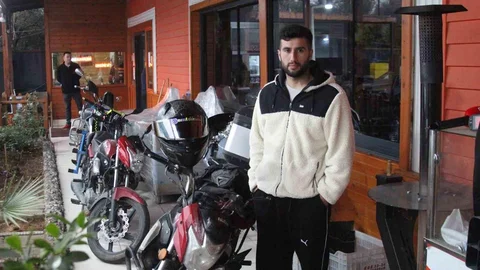 Adana'da Tır Kazası: Kask Hayat Kurtardı