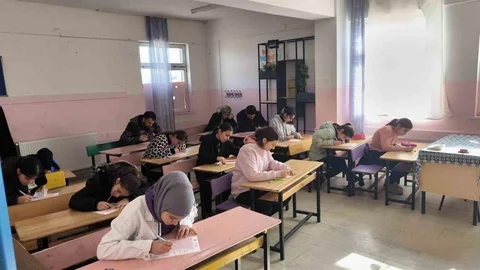 Diyarbakır'da Siyer Sınavı Yapıldı