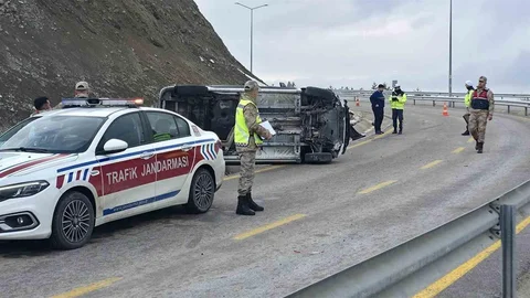 Erzincan'da Emniyet Kemeri Kurtardı
