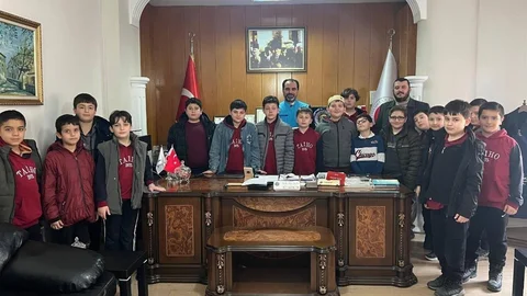 Tavşanlı'da Öğrencilerden Örnek Bağış Desteği