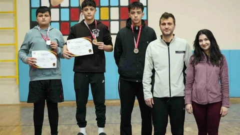 Niğde Wushu Takımı Malatya'da Başarı Elde Etti