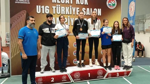 Manisa'dan Atletizmde Türkiye Üçüncülüğü