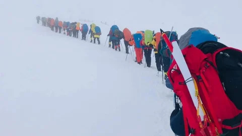 Osmaniye'den Depremzede Dağcıların Tırmanışı