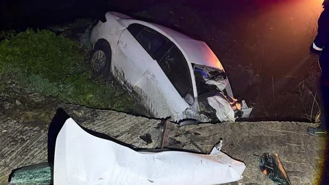 Edirne'de Otomobil Devrildi, İki Kişi Hayatını Kaybetti