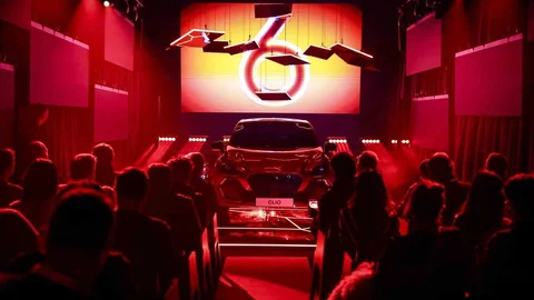 Türkiye'nin En Çok Satan Aracı Clio Yenilendi