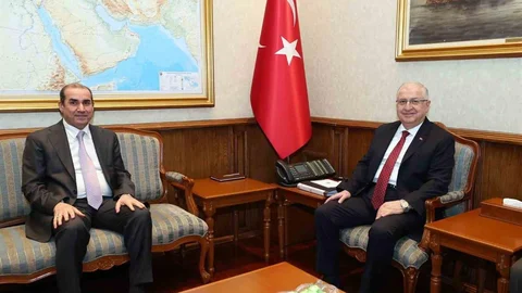 Bakan Güler, Irak Büyükelçisi'ni Kabul Etti