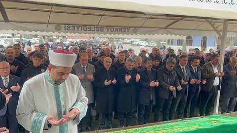 Emniyet Genel Müdürü Yozgat'ta Cenazeye Katıldı