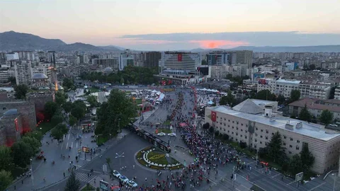 Kayseri’de Kadın Nüfusu Artış Gösterdi