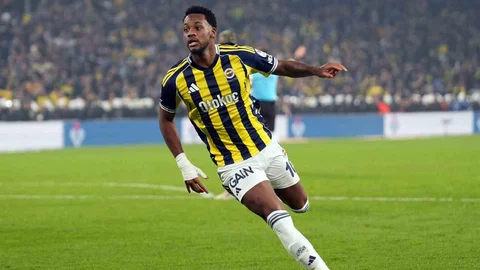 Jhon Duran Fenerbahçe'den Ayrıldı