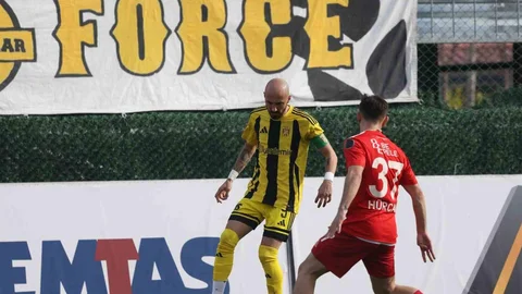 Aliağa FK ve Somaspor 3-3 Beraberlik Sağladı
