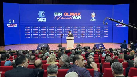 AK Parti İstanbul İl Başkanı Özdemir Açıklamalarda Bulundu