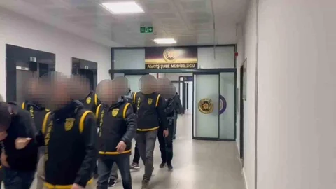 Yalova'da Kuyumcu Soygunu Gerçekleştiren 4 Kişi Tutuklandı