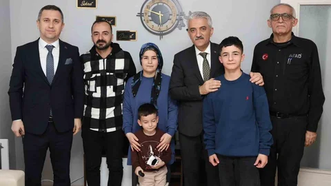 Düzce'de Depremzedelere Destek Ziyareti