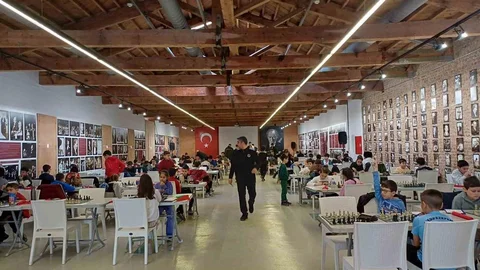 Denizli'de Satranç Turnuvası Yapıldı
