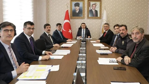 Kütahya'da Üniversite Güvenlik Toplantısı Düzenlendi