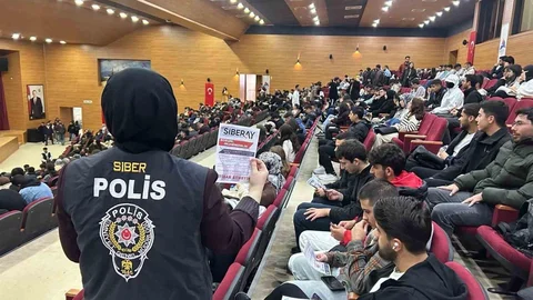 Ağrı'da Siber Suçlarla Mücadele Eğitimi