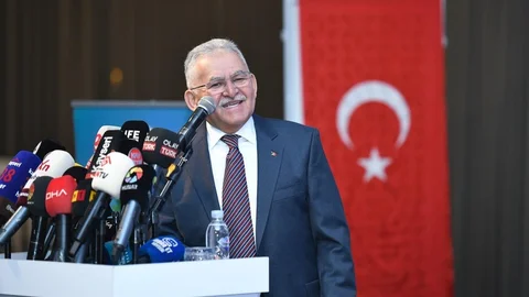 Medya Şampiyonu Başkan Büyükkılıç Kayseri'de