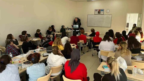 Afyonkarahisar'da Uyuşturucu Eğitimi