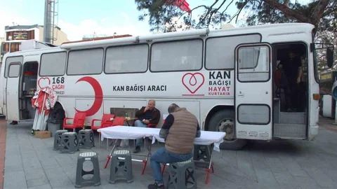 Burhaniye'de Kan Bağışı Kampanyası