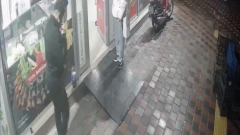 Manisa'da Sigara Hırsızlığı Olayı