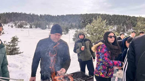 Kars'ta Öğrencilere Anlamlı Etkinlik Düzenlendi