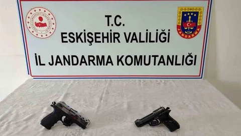 Eskişehir'de Silah Kaçakçılığı Operasyonu