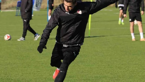 Elazığspor'da Fuat Bavuk Kadrodışı Kaldı