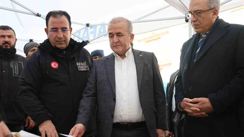 Elazığ'da Kayıp Vatandaşın Araması Devam Ediyor