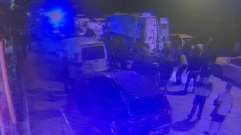 Diyarbakır'da Silahlı Saldırı Anı Görüntülendi