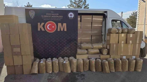 Sivas'ta Kaçak Tütün Operasyonu