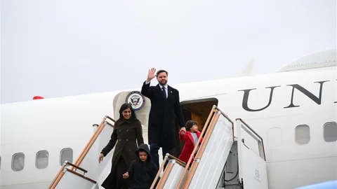 ABD Başkan Yardımcısı Vance Bakü'de