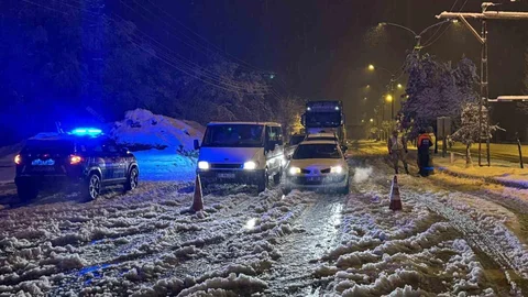Muş'ta Mahsur Kalanlar Kurtarıldı