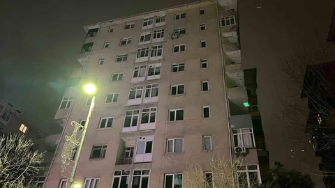 Küçükçekmece’de Riskli Bina Tahliye Edildi
