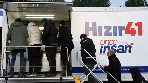 Kocaeli'nin Hızır 41 Afet Mutfağı Bir Yaşında