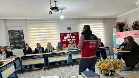 Bilecik'te Aile Eğitimi Yapıldı