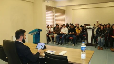 Diyadin Gençlik Merkezi'nde Anlamlı Program