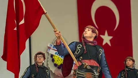 Sesler Birleşir, Umut Büyür Etkinliği Afyonkarahisar'da