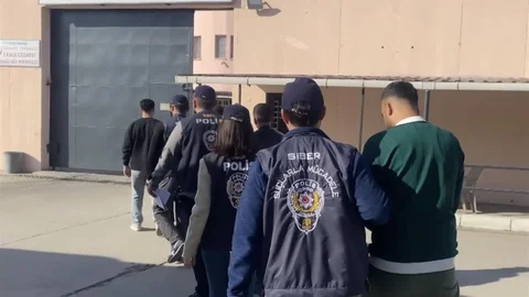 Osmaniye'de Dolandırıcılık Operasyonu