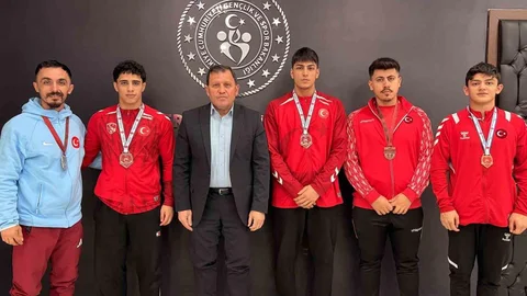 Kayseri'de Şampiyonlar Ziyareti