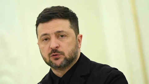 Zelenskiy, Seçim Planını 24 Şubat’ta Duyuracak