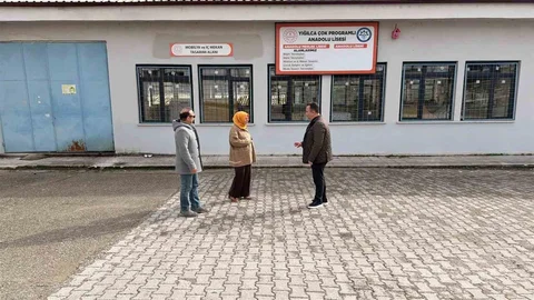 Yığılca'da Okul Tadilat Çalışmaları Devam Ediyor