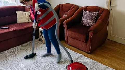 Efeler'de Evde Bakım Hizmeti Devam Ediyor