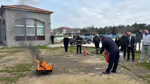 Babaeski'de Yangın Eğitimi Verildi