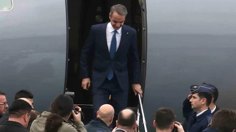 Yunanistan Başbakanı Ankara'ya Geldi