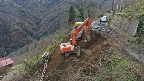 Ordu’da Heyelanlara Neden Olan Kar Suları